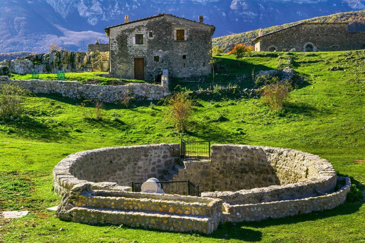 Complesso Turistico Aurora - Appartamenti Poggio Picenze 외부 사진