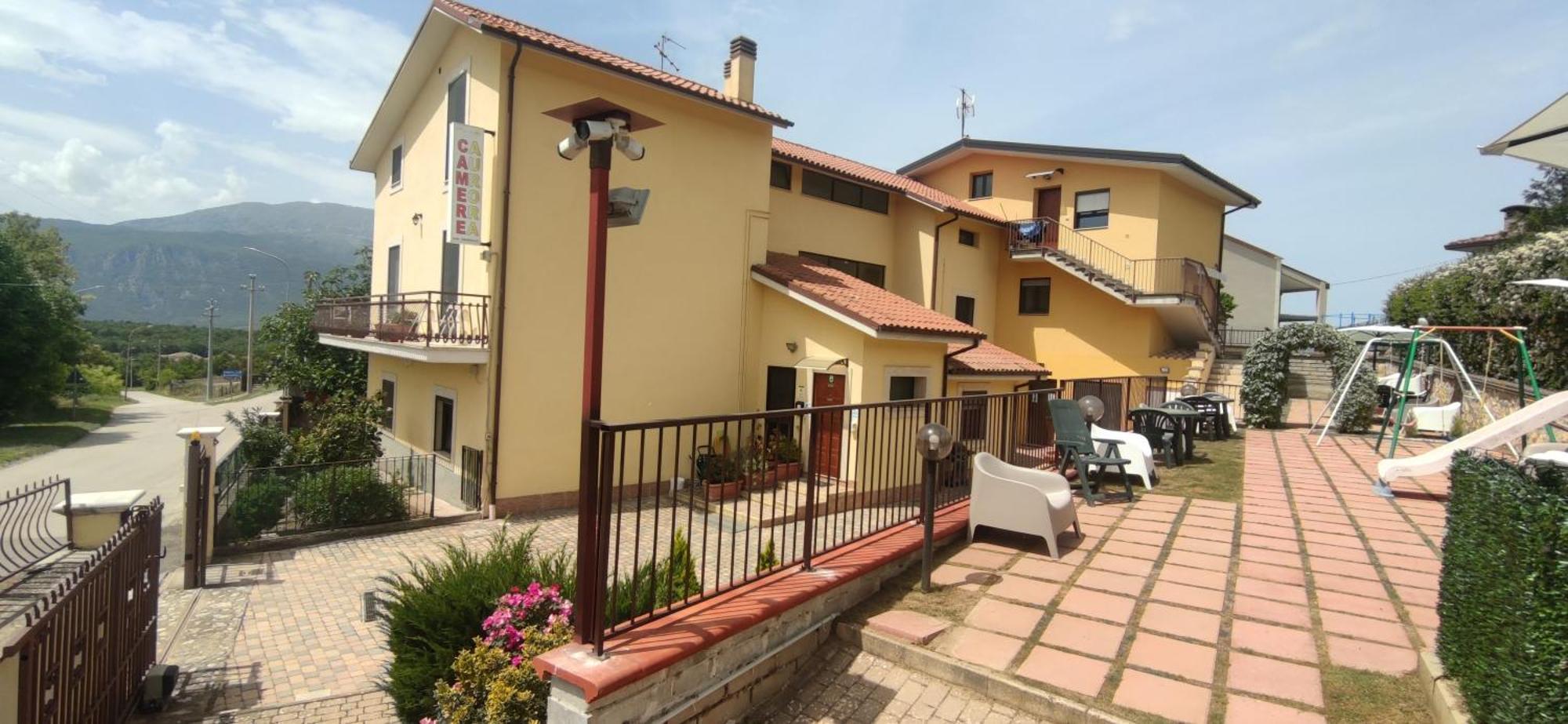 Complesso Turistico Aurora - Appartamenti Poggio Picenze 외부 사진